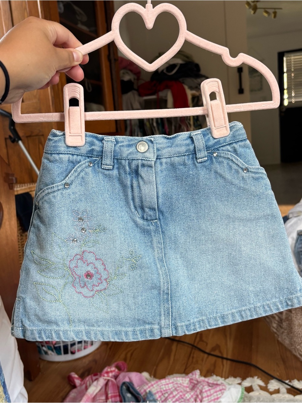 Gymboree vintage girls Light Wash Denim Skirt with Floral Embroidery